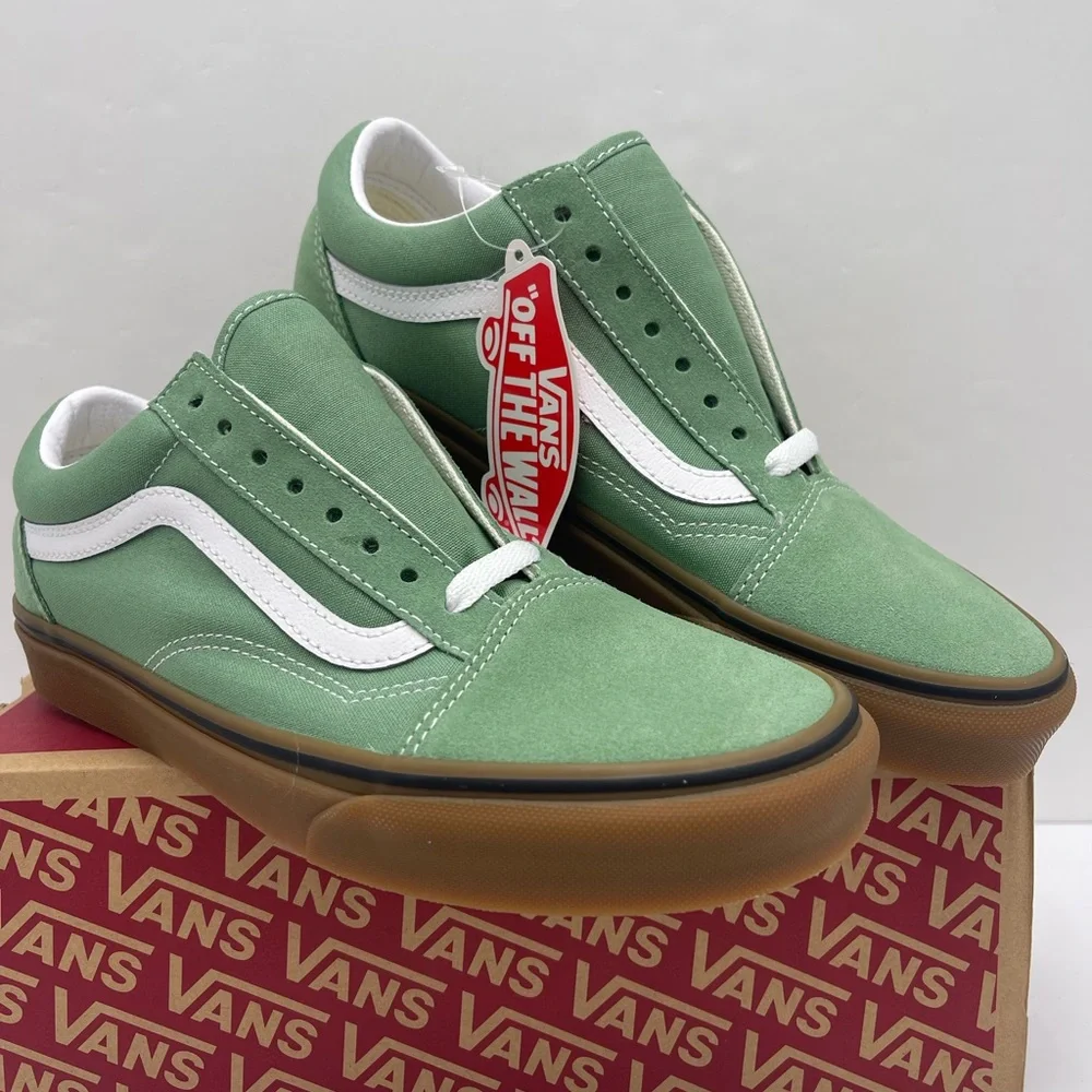 Vans Men’s Old Skool (Gum) Basil/True White Sneakers VN0A38G19M0